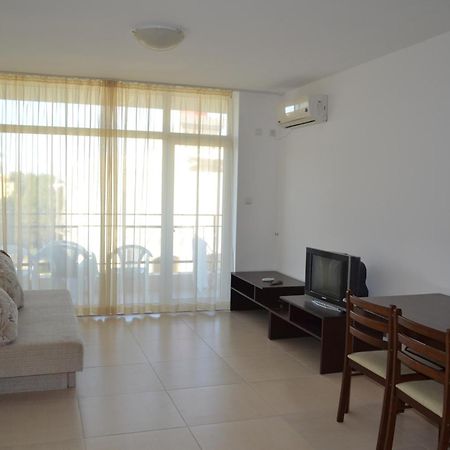 Grand Kamelia Apartment Сонячний Берег Екстер'єр фото